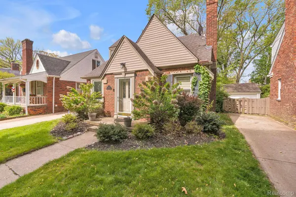 430 S Melborn ST, Dearborn, MI 48124