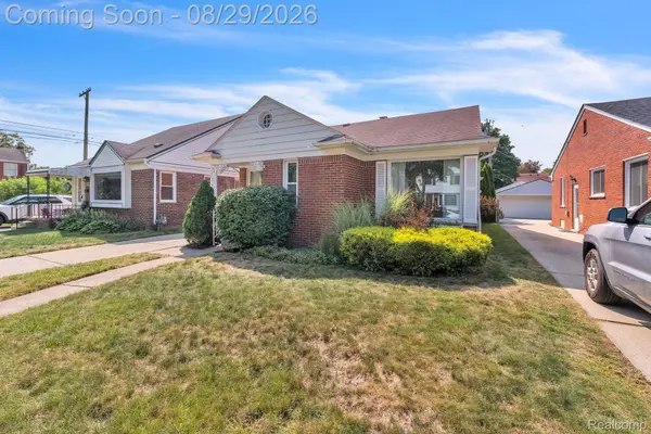 141 Robindale AVE, Dearborn, MI 48128