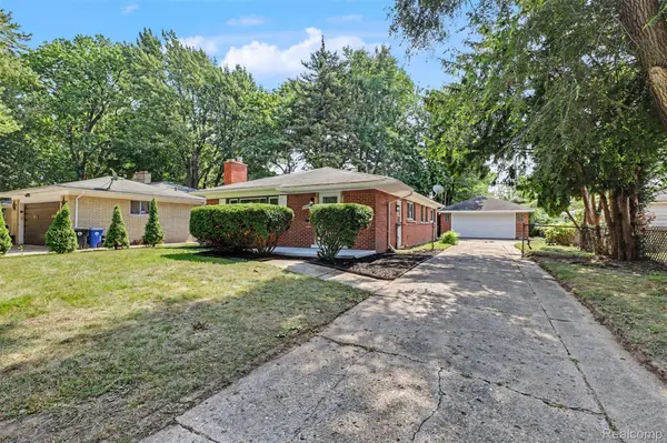 25175 W Chicago ST, Redford Charter Township, MI 48239