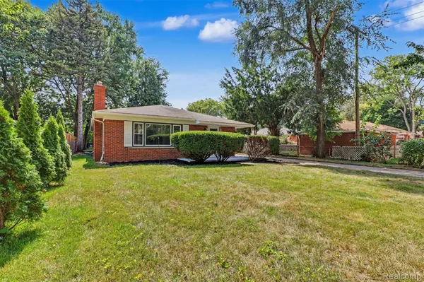25175 W Chicago ST, Redford Charter Township, MI 48239