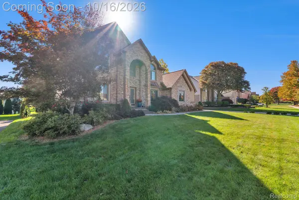 36959 Clarita ST, Livonia, MI 48152