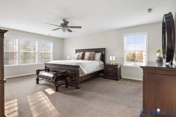 9119 Colonnade CIR, Ashland, VA 23005