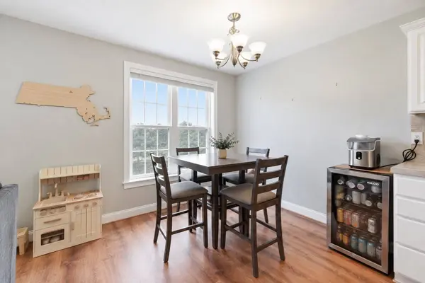 42 Longview Cir #B, Ayer, MA 01432