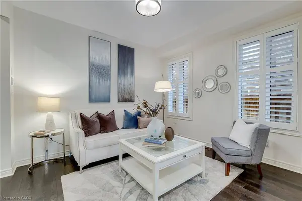598 Bessborough Drive, Milton, ON L9T 8V9