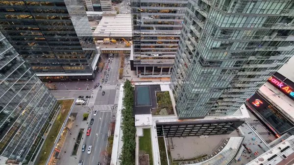 55 Bremner BLVD #2802, Toronto C01, ON M5J 0A6