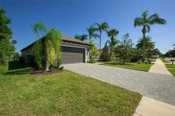 27 S RIVERWALK DR, Palm Coast, FL 32137