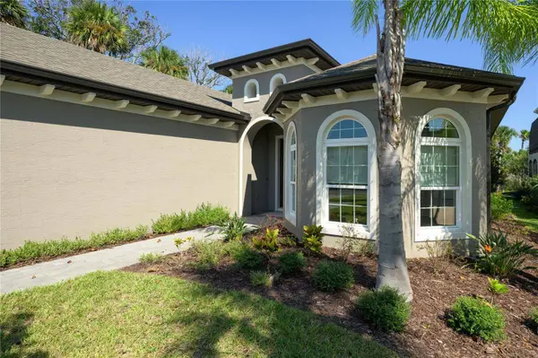 27 S RIVERWALK DR, Palm Coast, FL 32137