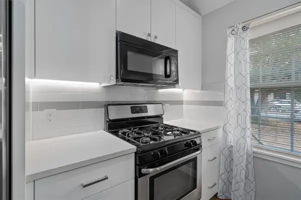 10004 1/2 Gail RD, Austin, TX 78748