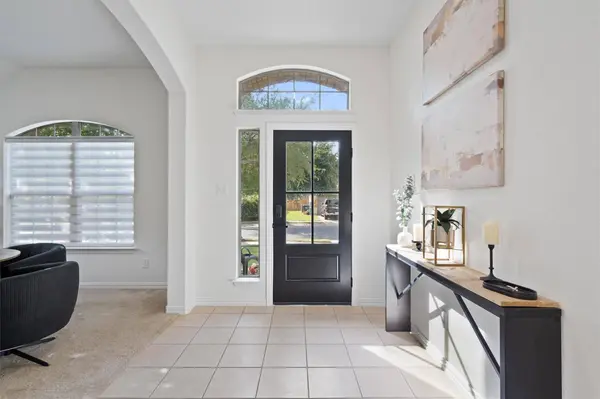 505 Bluehaw DR, Georgetown, TX 78628