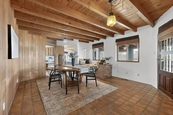 31 Entrada, Santa Fe, NM 87507