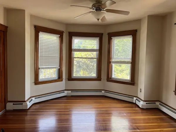 179-181 Grove St #3, Haverhill, MA 01832