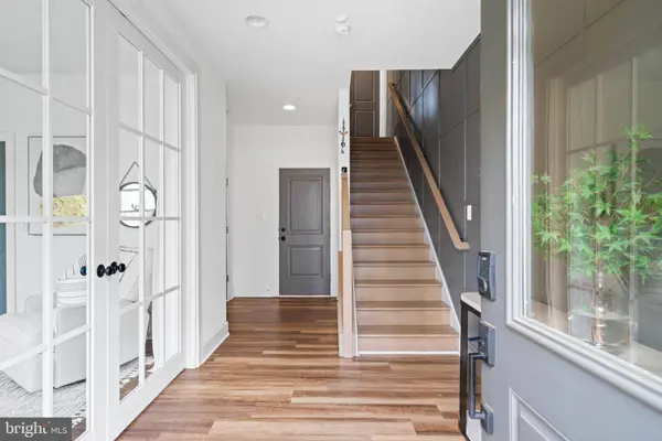 5120 LONGSTONE WAY, Rockville, MD 20852
