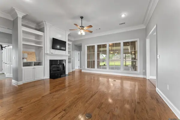 36494 Page Dr, Denham Springs, LA 70706