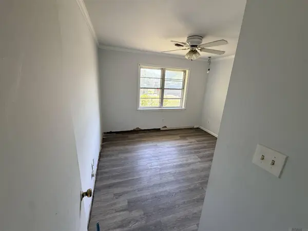 9245 Samoa Ave, Baton Rouge, LA 70810