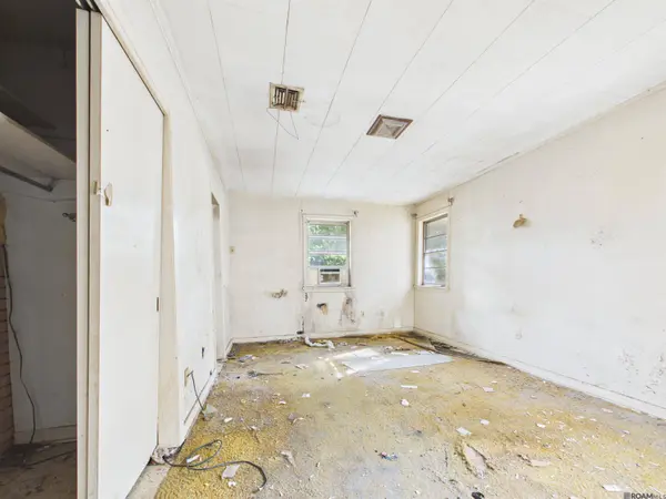 9534 Greenbriar Dr, Baton Rouge, LA 70815