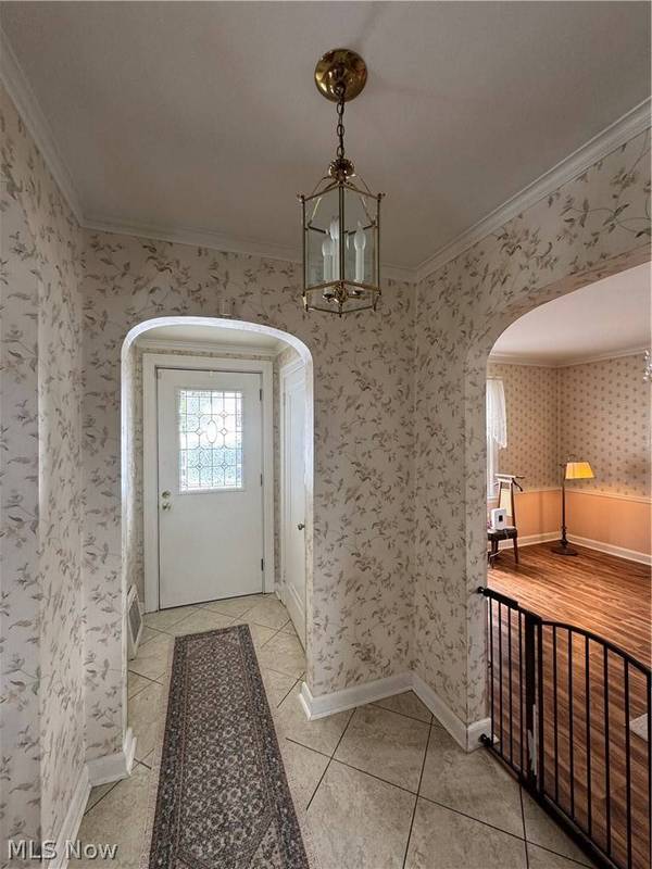 105 Pine Knoll TER, St Clairsville, OH 43950