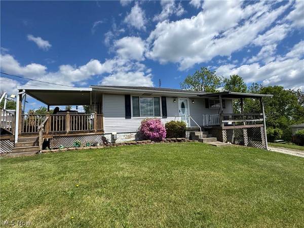 54837 High Ridge RD, Bellaire, OH 43906