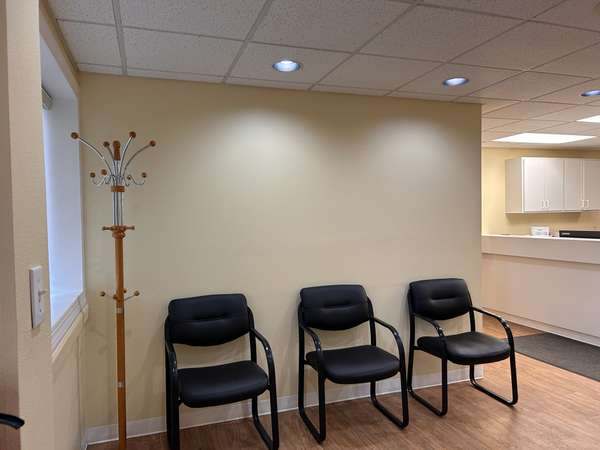 252 W Main St #E, St Clairsville, OH 43950-1034