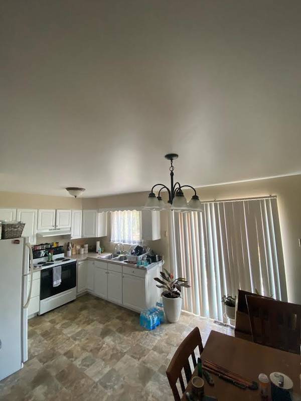 339 Johnet Dr #4, St Clairsville, OH 43950-1008