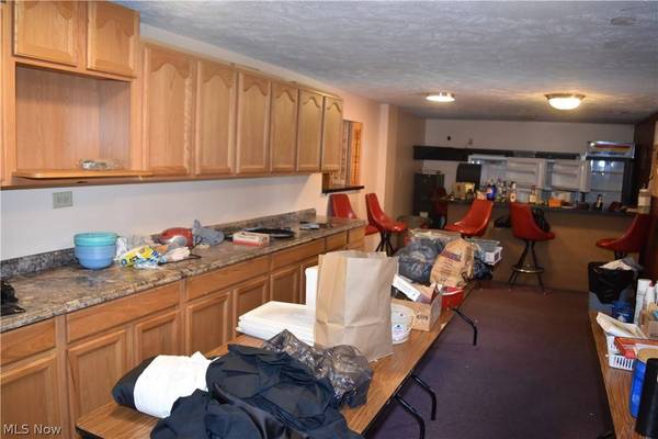 25 N 4th ST, Martins Ferry, OH 43935