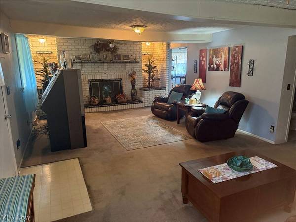 147 Newell AVE, St Clairsville, OH 43950