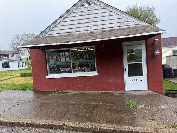 1300 A N 7th ST, Martins Ferry, OH 43935