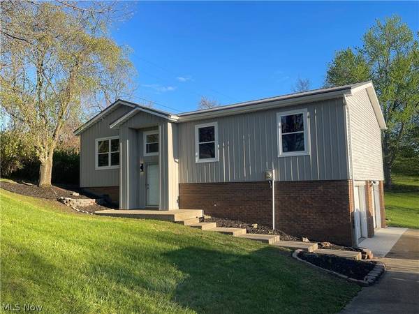 46730 W Almar LN, St Clairsville, OH 43950
