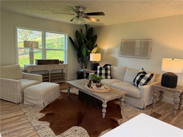 46730 W Almar LN, St Clairsville, OH 43950