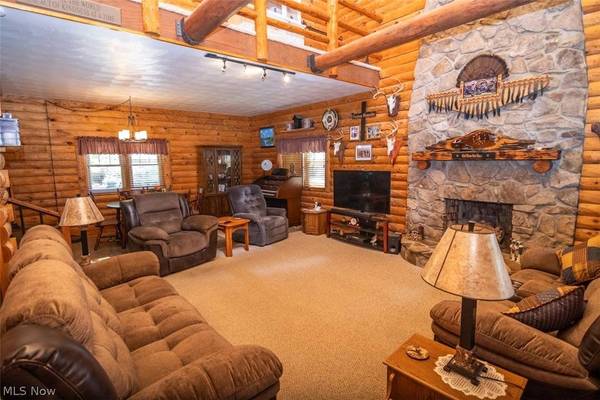 61229 Crozier Ridge RD, Bellaire, OH 43906