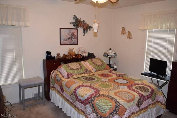 132 N Sugar ST, St Clairsville, OH 43950