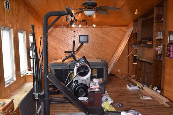 54121 Ash ALY, Neffs, OH 43940