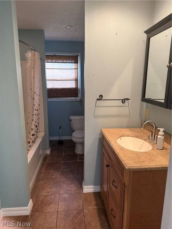 308 Buckeye ST, Tiltonsville, OH 43963