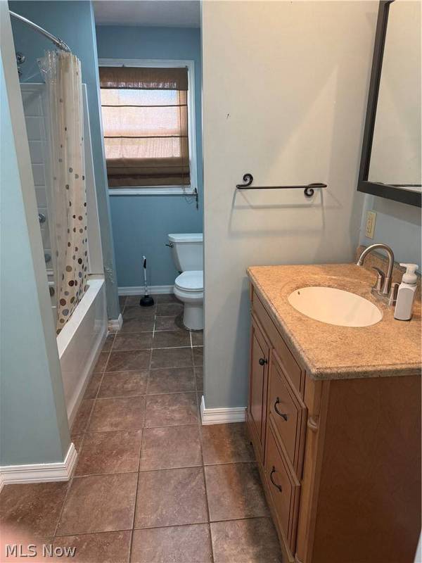 308 Buckeye ST, Tiltonsville, OH 43963