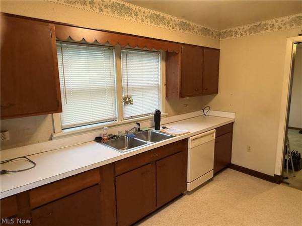 4842 Noble ST, Bellaire, OH 43906