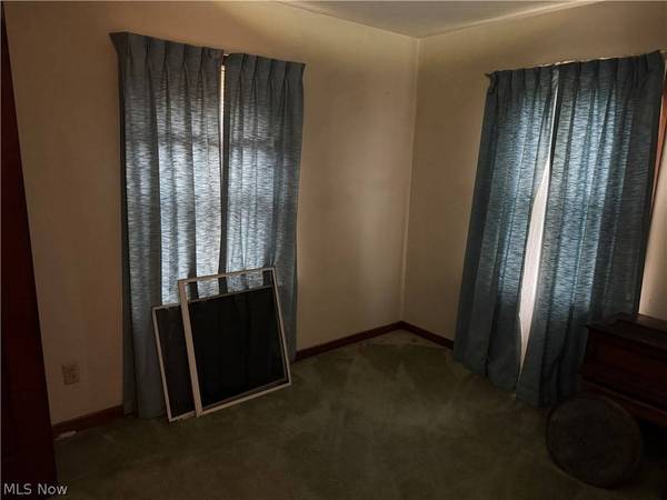 4842 Noble ST, Bellaire, OH 43906