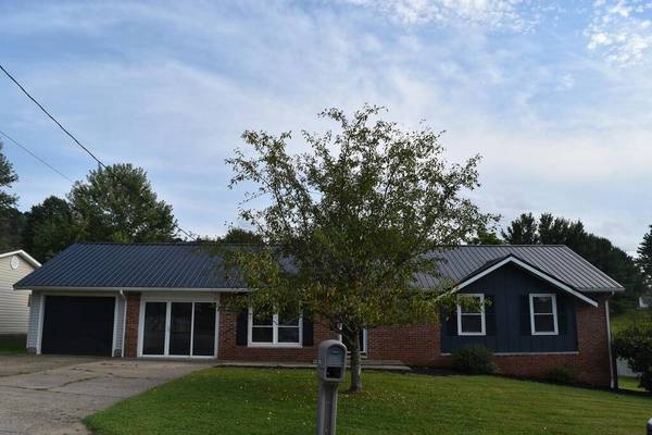 179 Paddock Green Dr