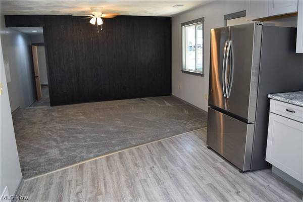 46948 Columbia Hill RD, St Clairsville, OH 43950
