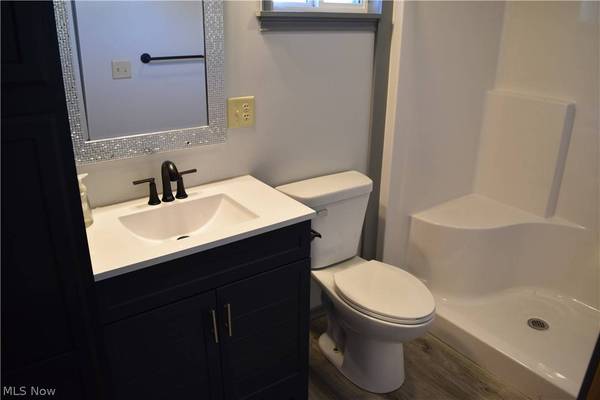 46948 Columbia Hill RD, St Clairsville, OH 43950
