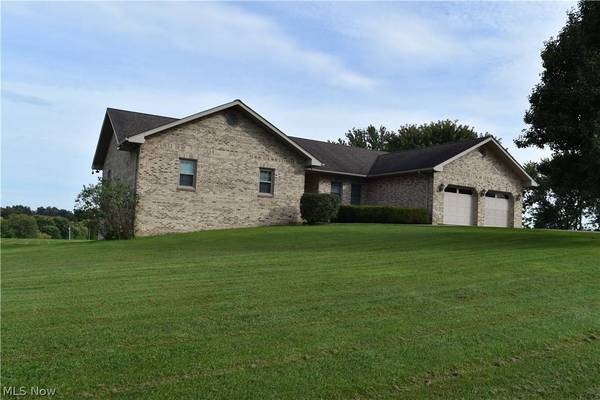 70015 Crescent RD, St Clairsville, OH 43950