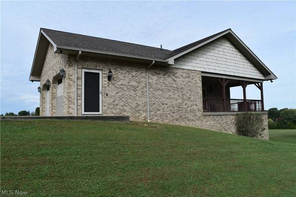70015 Crescent RD, St Clairsville, OH 43950