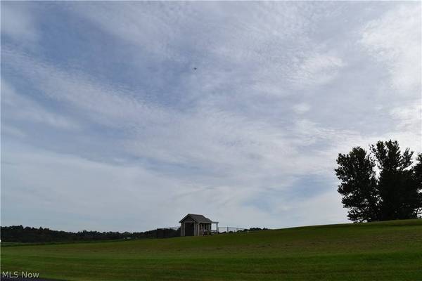 70015 Crescent RD, St Clairsville, OH 43950