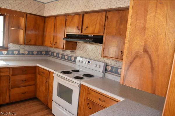71071 Main ST, St Clairsville, OH 43950