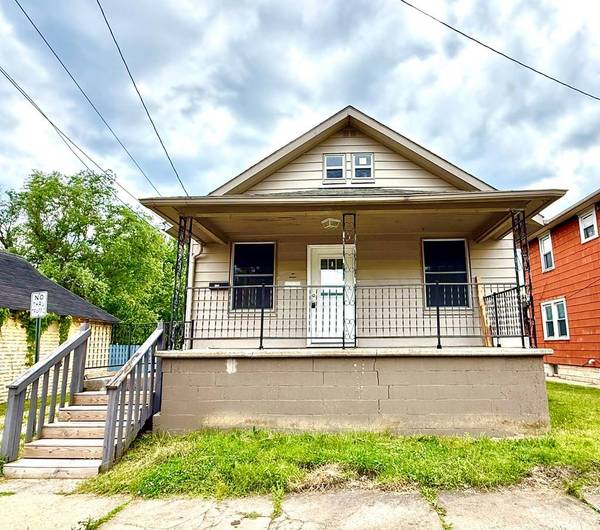 1 Hickory Avenue, Moundsville, WV 26041