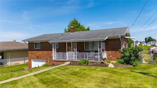 302 Leonard AVE, Wintersville, OH 43953