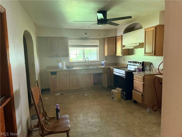 1803 Plum ST, Steubenville, OH 43952