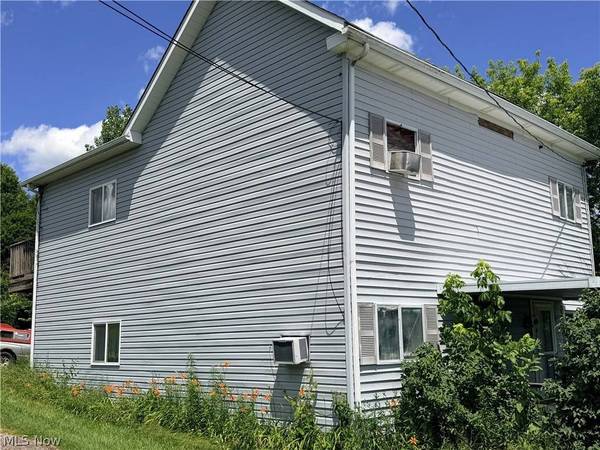 58 Church ST, East Springfield, OH 43925