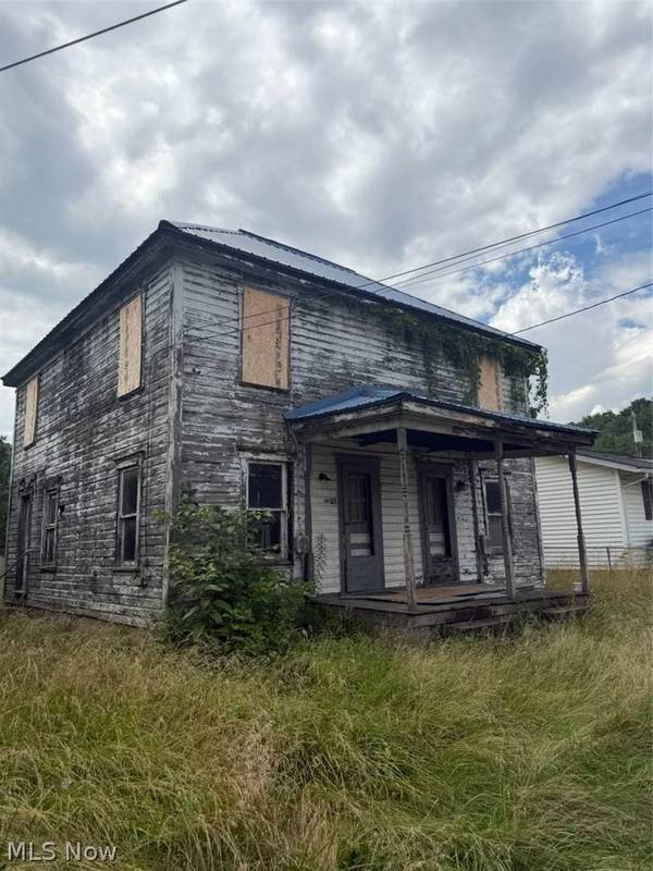 83 Cole ST, Dillonvale, OH 43917