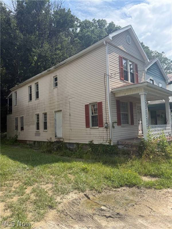 1119 Lincoln AVE, Steubenville, OH 43952