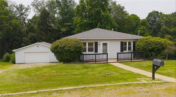 315 Nimitz AVE, Wintersville, OH 43953