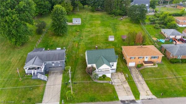117 Starkey BLVD, Wintersville, OH 43953